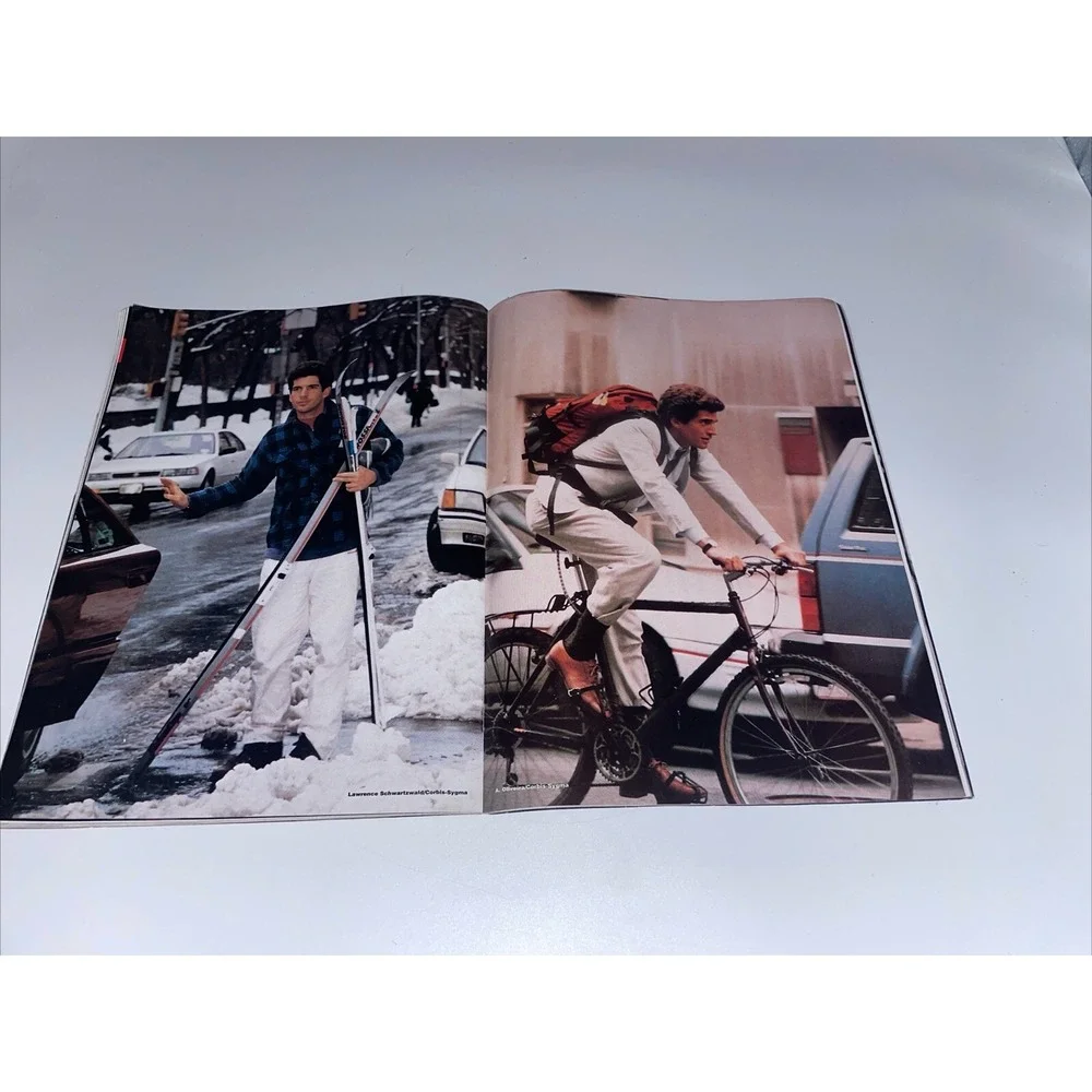 JFK Jnr Commemorative Magazine 1999 70 Photos covering his life